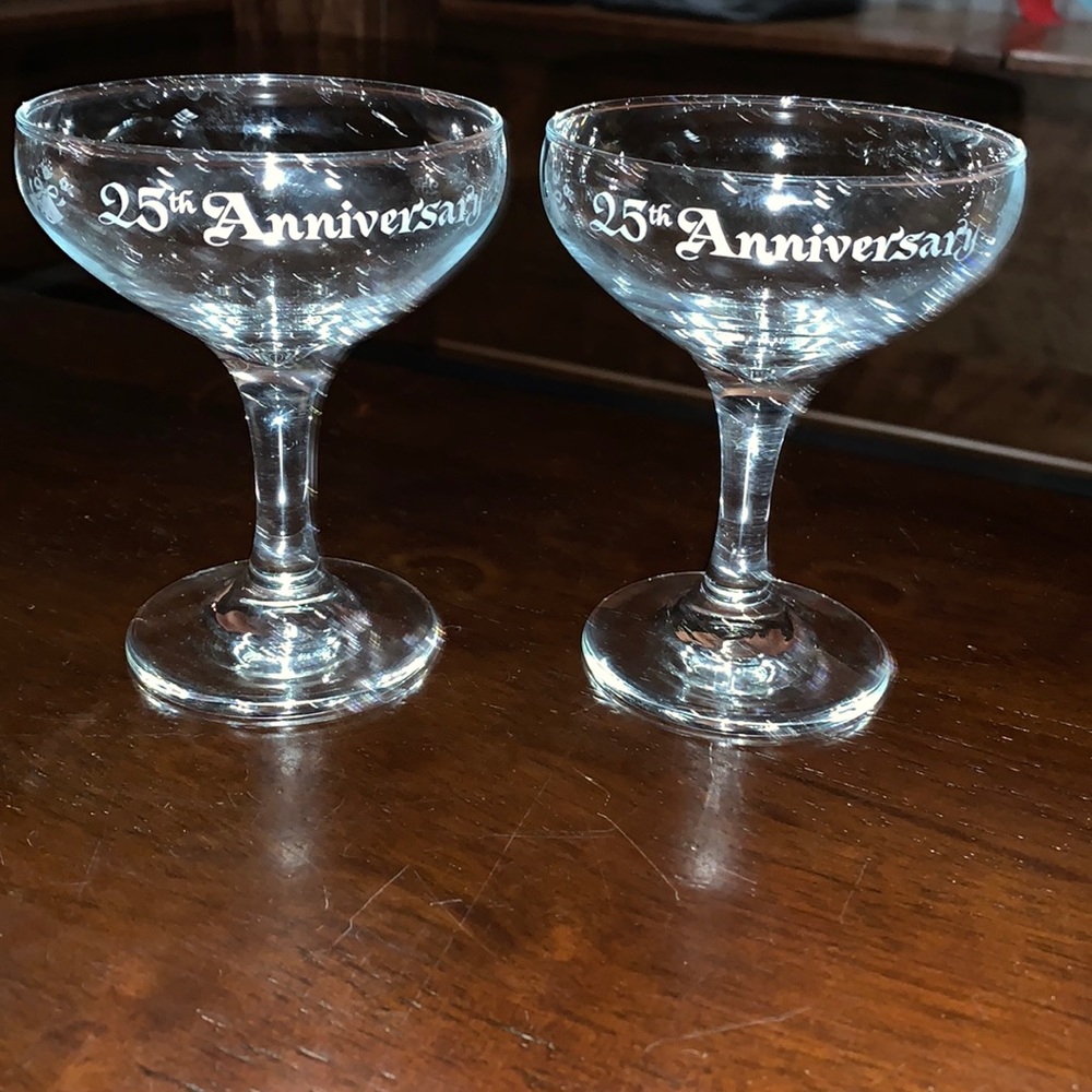 EUC 25th Anniversary set of champagne glasses